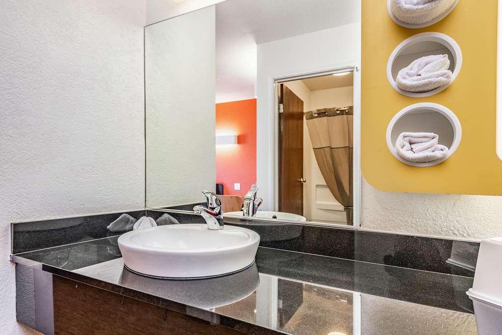 The Ellsworth Hotel, Ascend Hotel Collection Williams Room photo